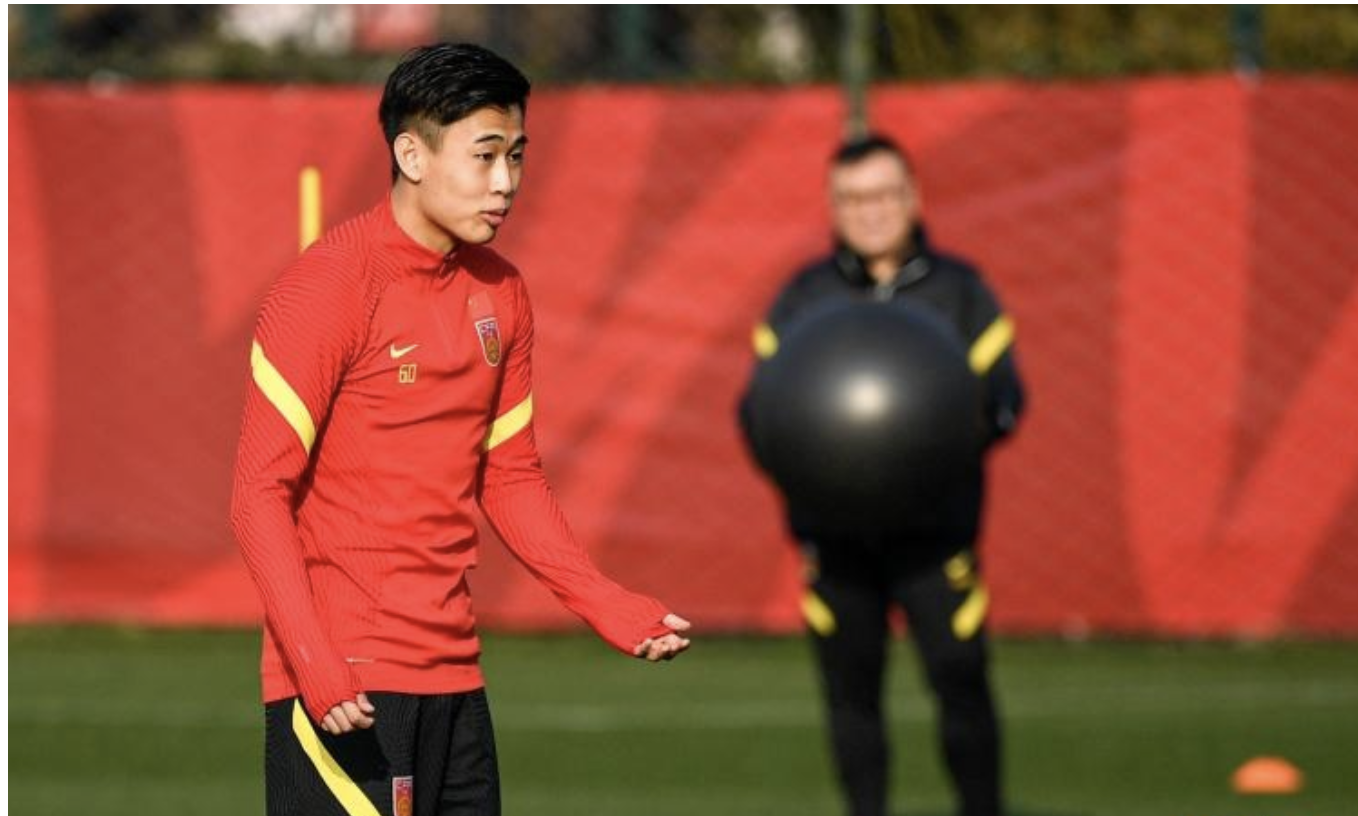 国足29人名单即将官宣！7大前锋殊死一搏，死磕日本和越南队