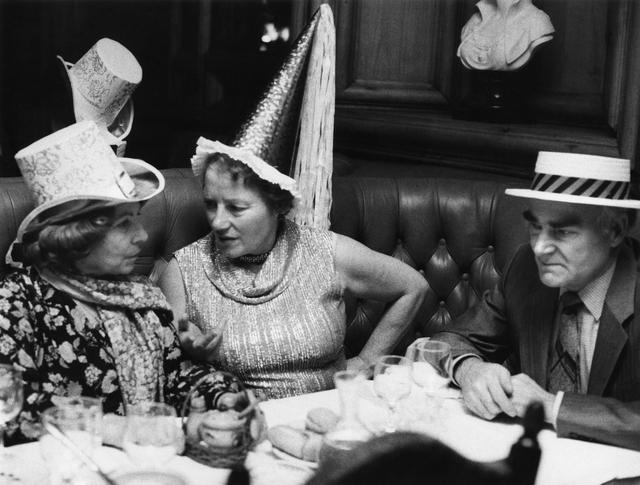 萨宾·韦斯去世:最后的人文主义街头摄影师休闲区蓝鸢梦想 - Www.slyday.coM 萨宾·韦斯去世:最后的人文主义街头摄影师休闲区蓝鸢梦想 - Www.slyday.coM