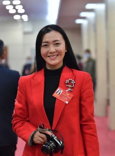 内蒙古政协委员王金梅:打造一支讲政治更会讲故事的宣传报道队伍休闲区蓝鸢梦想 - Www.slyday.coM 内蒙古政协委员王金梅:打造一支讲政治更会讲故事的宣传报道队伍休闲区蓝鸢梦想 - Www.slyday.coM