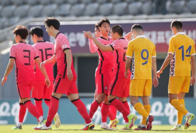 4-0！7-0！大战前日韩虐弱旅：<a href=