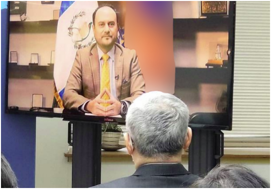 危地马拉“驻台商务参事处”21日揭牌，危地马拉外交部长布罗洛以视频方式致词。图自台湾《自由时报》