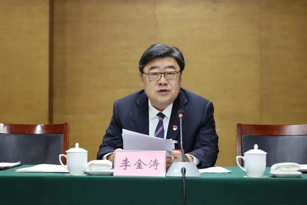 1月21日,中共烟台市莱山区第七届委员会第一次全体会议召开,罗建当选