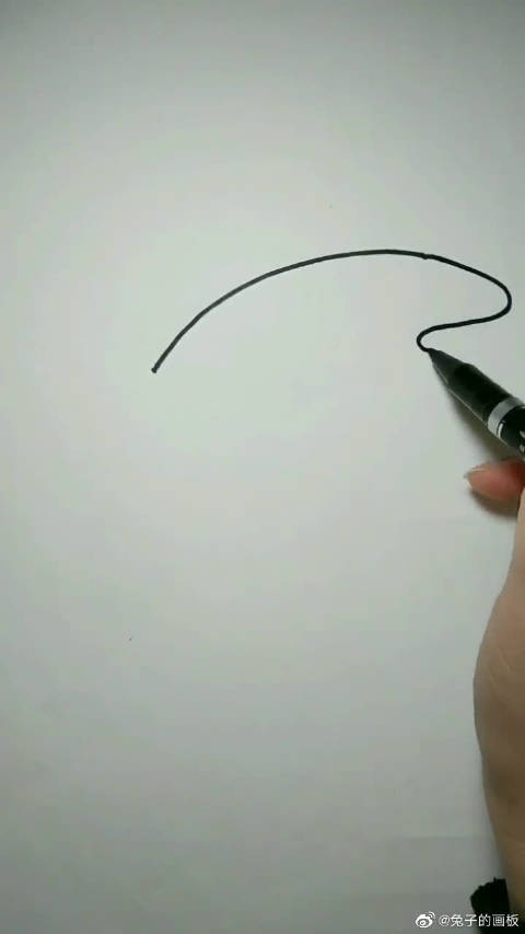 简笔画大鲨鱼