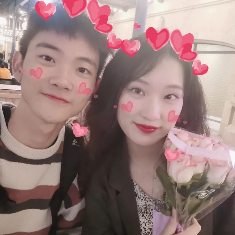 我酸了!这对学霸情侣已有人保送北大,他们说:最好的爱情就是彼此成就休闲区蓝鸢梦想 - Www.slyday.coM 我酸了!这对学霸情侣已有人保送北大,他们说:最好的爱情就是彼此成就休闲区蓝鸢梦想 - Www.slyday.coM