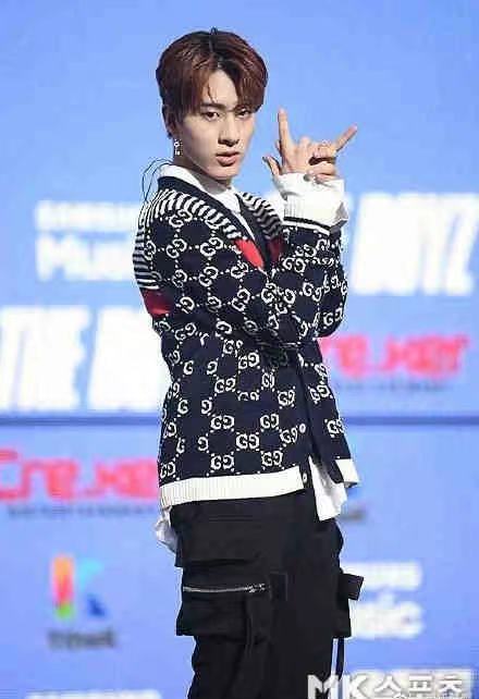 23日确诊三位爱豆，隔天再次确诊两名爱豆，<a href=