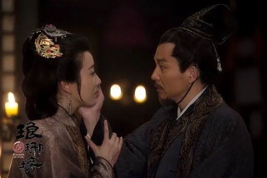 52岁帅大叔《开端》里演技炸裂:初婚净身出户,39岁二婚娶小娇妻,却因摸小鲜肉手上了热搜休闲区蓝鸢梦想 - Www.slyday.coM 52岁帅大叔《开端》里演技炸裂:初婚净身出户,39岁二婚娶小娇妻,却因摸小鲜肉手上了热搜休闲区蓝鸢梦想 - Www.slyday.coM