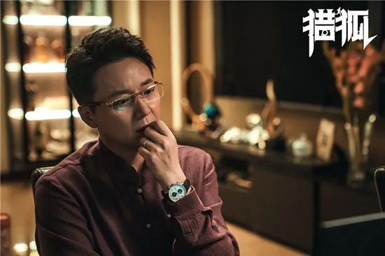 52岁帅大叔《开端》里演技炸裂:初婚净身出户,39岁二婚娶小娇妻,却因摸小鲜肉手上了热搜休闲区蓝鸢梦想 - Www.slyday.coM 52岁帅大叔《开端》里演技炸裂:初婚净身出户,39岁二婚娶小娇妻,却因摸小鲜肉手上了热搜休闲区蓝鸢梦想 - Www.slyday.coM