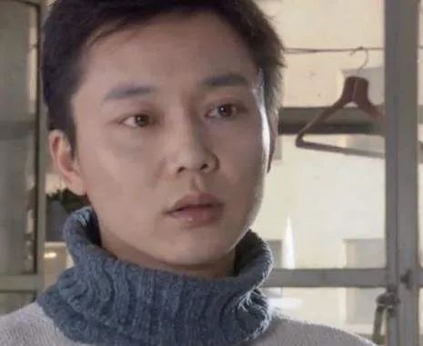 52岁帅大叔《开端》里演技炸裂:初婚净身出户,39岁二婚娶小娇妻,却因摸小鲜肉手上了热搜休闲区蓝鸢梦想 - Www.slyday.coM 52岁帅大叔《开端》里演技炸裂:初婚净身出户,39岁二婚娶小娇妻,却因摸小鲜肉手上了热搜休闲区蓝鸢梦想 - Www.slyday.coM