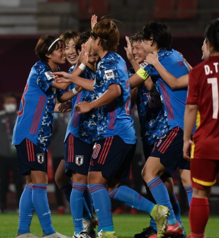 亚洲杯2轮结束！4强队提前出线，中日澳第一，<a href=