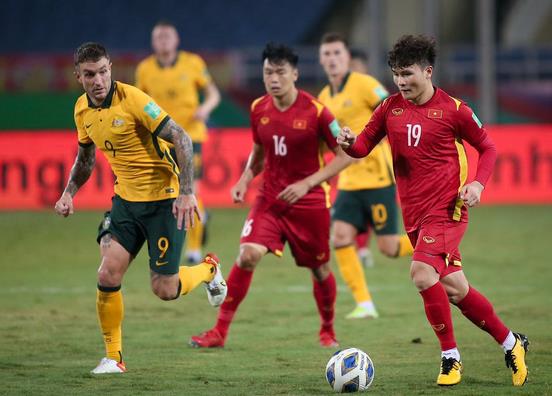 只需1-0!12强赛酝酿转折点,国足盼2队送助攻:越南战胜澳大利亚