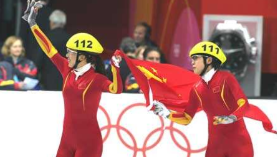 冬奥会经典战！大杨扬惊险夺冠，<a href=