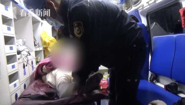 失足掉落!女子深夜吊挂2楼窗台 蓝朋友出手了休闲区蓝鸢梦想 - Www.slyday.coM 失足掉落!女子深夜吊挂2楼窗台 蓝朋友出手了休闲区蓝鸢梦想 - Www.slyday.coM