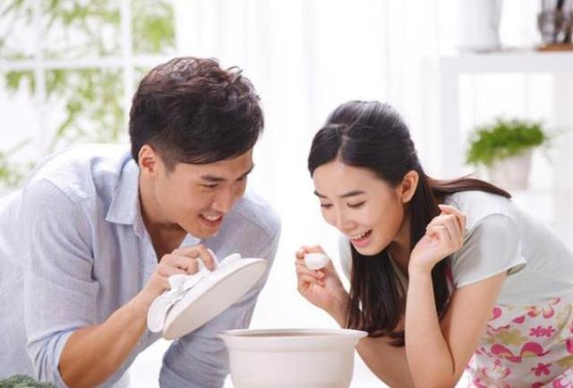 如果你爱上一个无缘做夫妻的人,需要读懂“墨菲定律”休闲区蓝鸢梦想 - Www.slyday.coM 如果你爱上一个无缘做夫妻的人,需要读懂“墨菲定律”休闲区蓝鸢梦想 - Www.slyday.coM