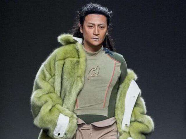 等到了陈志朋改头换面,等到又一个虎年春晚,余生却错过了小虎队休闲区蓝鸢梦想 - Www.slyday.coM 等到了陈志朋改头换面,等到又一个虎年春晚,余生却错过了小虎队休闲区蓝鸢梦想 - Www.slyday.coM