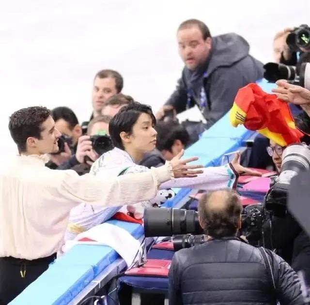 6位有望夺冠的冬奥明星:谷爱凌身价攀升,羽生结弦热衷整理国旗休闲区蓝鸢梦想 - Www.slyday.coM 6位有望夺冠的冬奥明星:谷爱凌身价攀升,羽生结弦热衷整理国旗休闲区蓝鸢梦想 - Www.slyday.coM