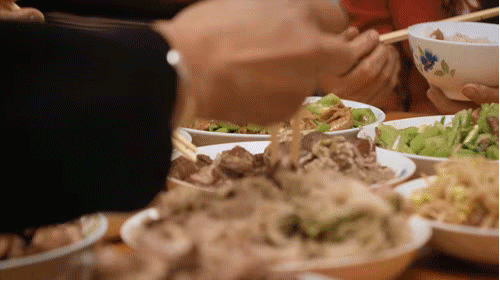 年夜饭上最贵的一道菜,居然用盆装?休闲区蓝鸢梦想 - Www.slyday.coM 年夜饭上最贵的一道菜,居然用盆装?休闲区蓝鸢梦想 - Www.slyday.coM