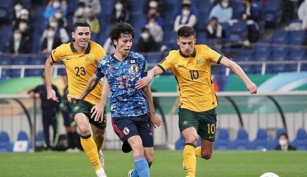 国足客场难敌日本队，<a href=