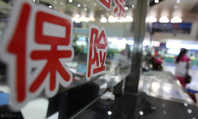 为什么说新能源汽车大爆发，第一个被挑战的是保险公司？