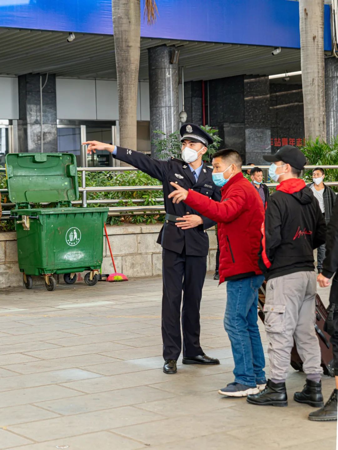 「广州春运返乡图鉴」,你今年回家过年吗?休闲区蓝鸢梦想 - Www.slyday.coM 「广州春运返乡图鉴」,你今年回家过年吗?休闲区蓝鸢梦想 - Www.slyday.coM
