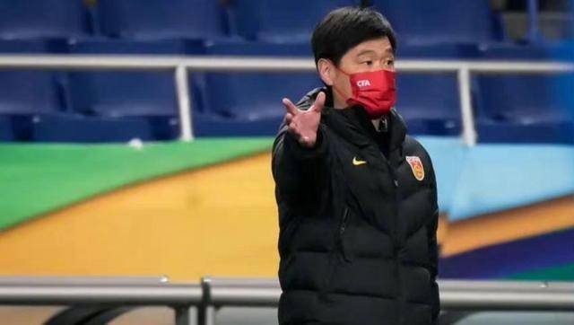 CCTV5直播,亚预赛12强赛中国VS越南,李霄鹏能否迎来首胜?