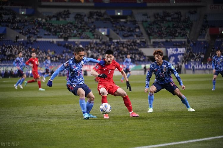 国足已被判死缓！初一添堵成必然，下轮不赢越南或澳洲拿分就出局