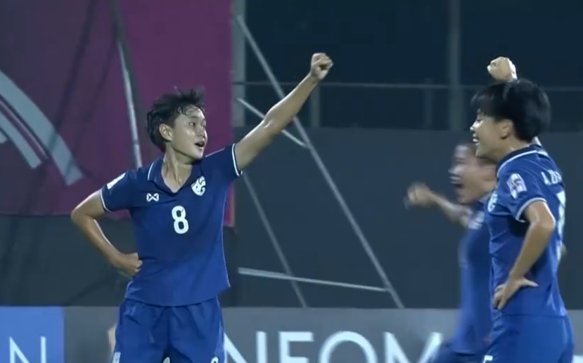 2-1！亚洲杯亚军险胜晋级，第93分钟丢球不冤枉，8强战死磕<a href=