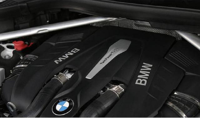 比比谁跑得快?2022年这六款“性能神车”都很拼,你喜欢哪一个?休闲区蓝鸢梦想 - Www.slyday.coM 比比谁跑得快?2022年这六款“性能神车”都很拼,你喜欢哪一个?休闲区蓝鸢梦想 - Www.slyday.coM