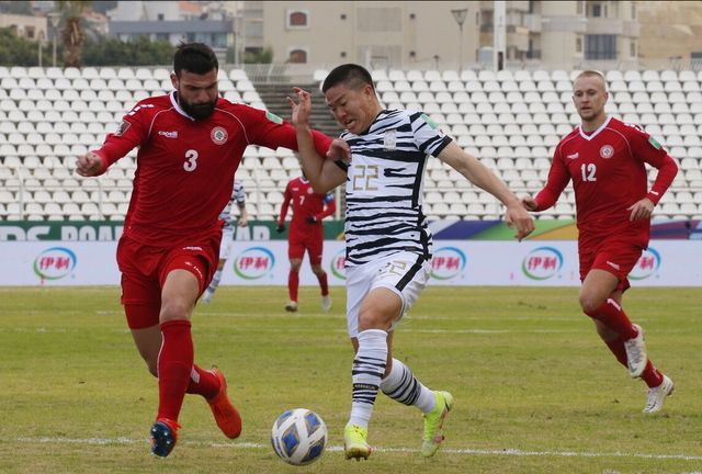 1-0！12强赛新老大诞生！<a href=