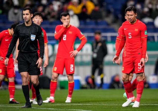 从1-6至2-3!击败国足成越南终极目标,国足或迎利好?小心烟雾弹