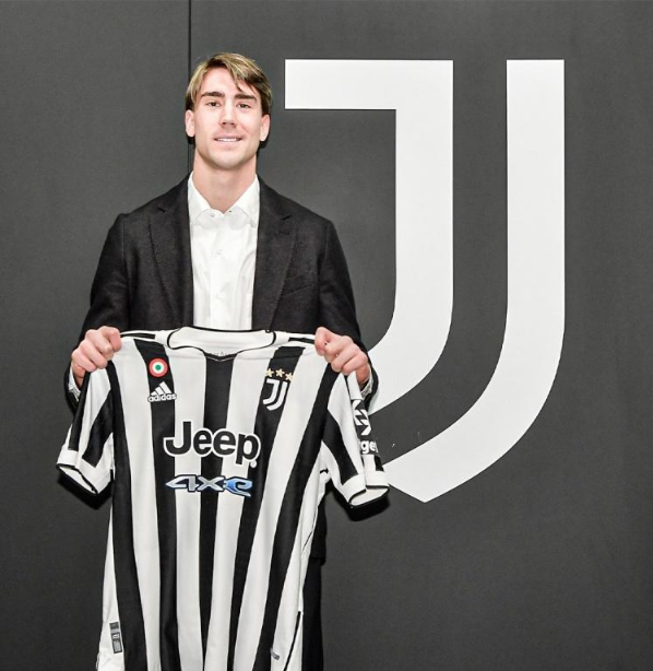 官宣：尤文签下弗拉霍维奇！国米中场离队！狼队再签<a href=