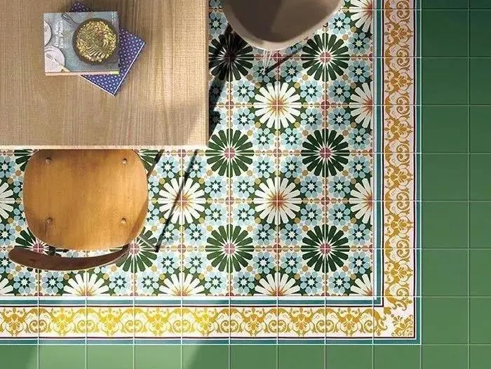 爸妈当年的装修审美有多绝?现在最流行家居元素都是他们当年玩剩下的休闲区蓝鸢梦想 - Www.slyday.coM 爸妈当年的装修审美有多绝?现在最流行家居元素都是他们当年玩剩下的休闲区蓝鸢梦想 - Www.slyday.coM