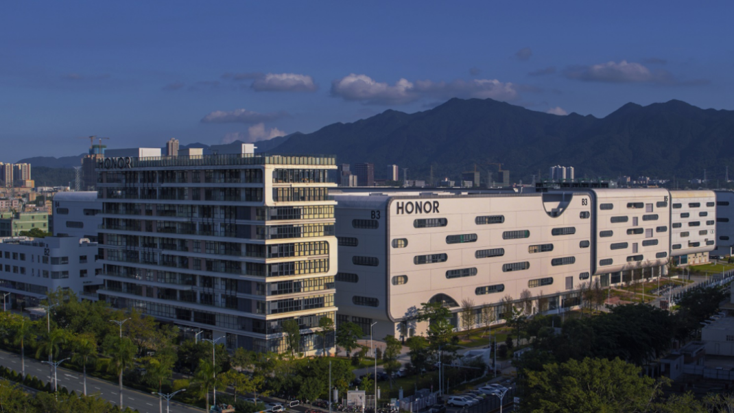 如何成为有温度的品牌?春节不打烊背后我们看到了荣耀的答案休闲区蓝鸢梦想 - Www.slyday.coM 如何成为有温度的品牌?春节不打烊背后我们看到了荣耀的答案休闲区蓝鸢梦想 - Www.slyday.coM