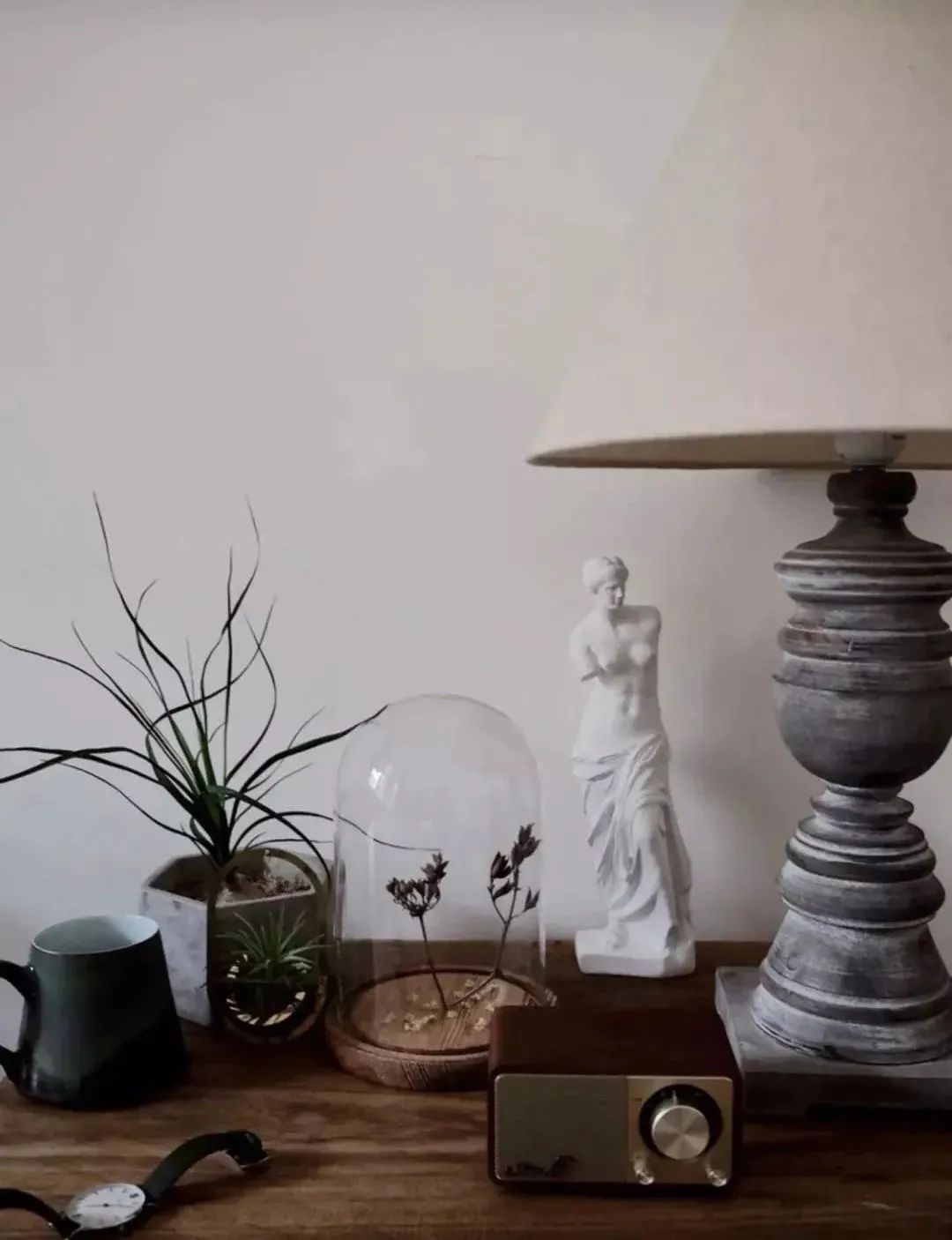 爸妈当年的装修审美有多绝?现在最流行家居元素都是他们当年玩剩下的休闲区蓝鸢梦想 - Www.slyday.coM 爸妈当年的装修审美有多绝?现在最流行家居元素都是他们当年玩剩下的休闲区蓝鸢梦想 - Www.slyday.coM