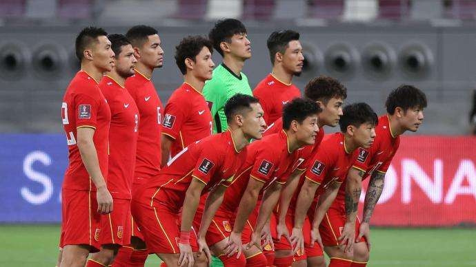 凌晨0点!越南媒体做出争议报道：中国男足遭质疑，球迷吐槽声一片