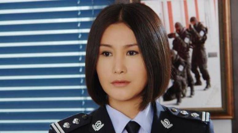 重案六组王茜近照大变隐婚嫁大23岁导演丧夫六年拒改嫁