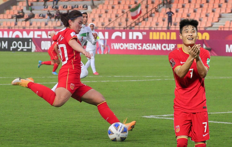 CCTV5不播！中国女足冲击3连胜，20点踢越南，先给男足打个样
