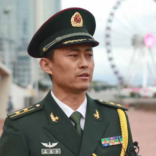 驻香港部队举行中区军用码头首次升国旗仪式休闲区蓝鸢梦想 - Www.slyday.coM 驻香港部队举行中区军用码头首次升国旗仪式休闲区蓝鸢梦想 - Www.slyday.coM