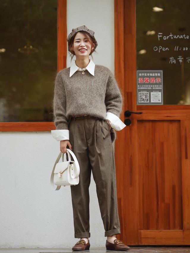 这些才是“毛衣”的高级穿法,舒适又温柔,让你轻松美出新高度休闲区蓝鸢梦想 - Www.slyday.coM 这些才是“毛衣”的高级穿法,舒适又温柔,让你轻松美出新高度休闲区蓝鸢梦想 - Www.slyday.coM