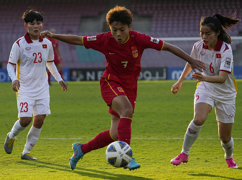 3-1！进军世界杯！女足轻取越南队，大年初一就看男足的表现了！