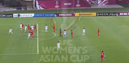 亚洲杯-王霜1射2传,中国女足3-1越南获世界杯入场券,半决赛抗日