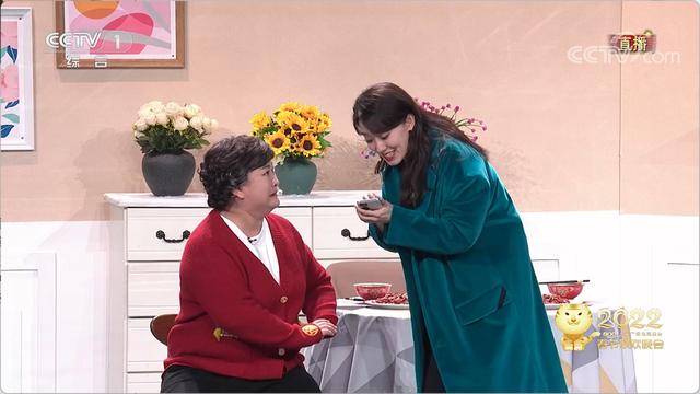 华为手机再度“霸屏”春晚,华为P50宝盒时尚度拉满休闲区蓝鸢梦想 - Www.slyday.coM 华为手机再度“霸屏”春晚,华为P50宝盒时尚度拉满休闲区蓝鸢梦想 - Www.slyday.coM