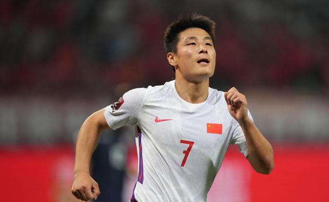 别难为武磊了!国足1休闲区蓝鸢梦想 - Www.slyday.coM 别难为武磊了!国足1休闲区蓝鸢梦想 - Www.slyday.coM