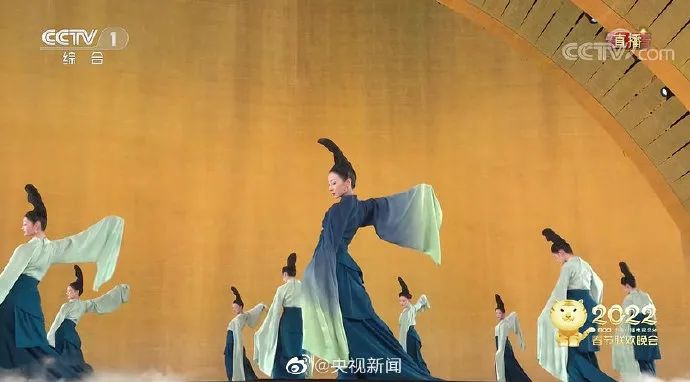 绝美!惊艳!《只此青绿》演活《千里江山图》休闲区蓝鸢梦想 - Www.slyday.coM 绝美!惊艳!《只此青绿》演活《千里江山图》休闲区蓝鸢梦想 - Www.slyday.coM