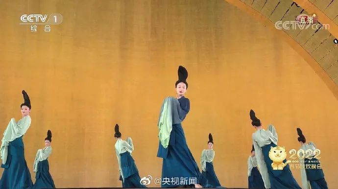 绝美!惊艳!《只此青绿》演活《千里江山图》休闲区蓝鸢梦想 - Www.slyday.coM 绝美!惊艳!《只此青绿》演活《千里江山图》休闲区蓝鸢梦想 - Www.slyday.coM