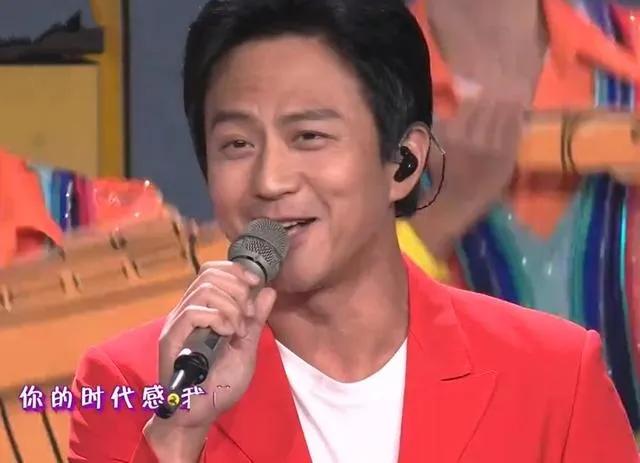 第一次上央视春晚的明星:邓超活跃,赵丽颖拘谨,马凡舒气质超群休闲区蓝鸢梦想 - Www.slyday.coM 第一次上央视春晚的明星:邓超活跃,赵丽颖拘谨,马凡舒气质超群休闲区蓝鸢梦想 - Www.slyday.coM