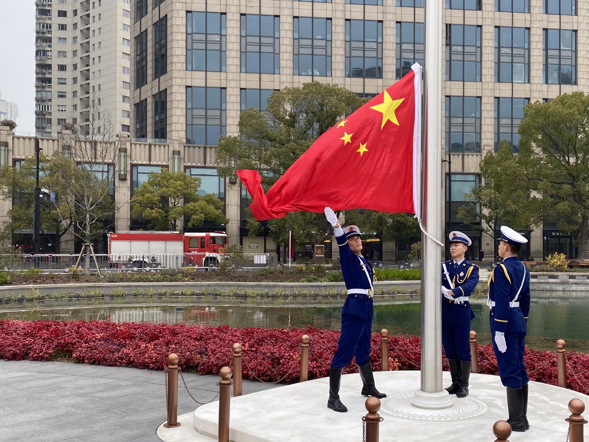 大年初一宜“回家”!快来“精神家园”寻找那一抹新年红休闲区蓝鸢梦想 - Www.slyday.coM 大年初一宜“回家”!快来“精神家园”寻找那一抹新年红休闲区蓝鸢梦想 - Www.slyday.coM