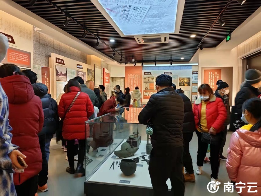 新春走基层休闲区蓝鸢梦想 - Www.slyday.coM 新春走基层休闲区蓝鸢梦想 - Www.slyday.coM