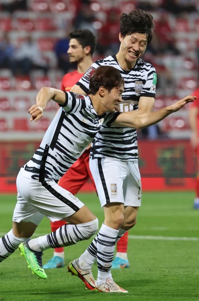 12强赛综述及积分榜：国足1-3惨败越南出局！<a href=