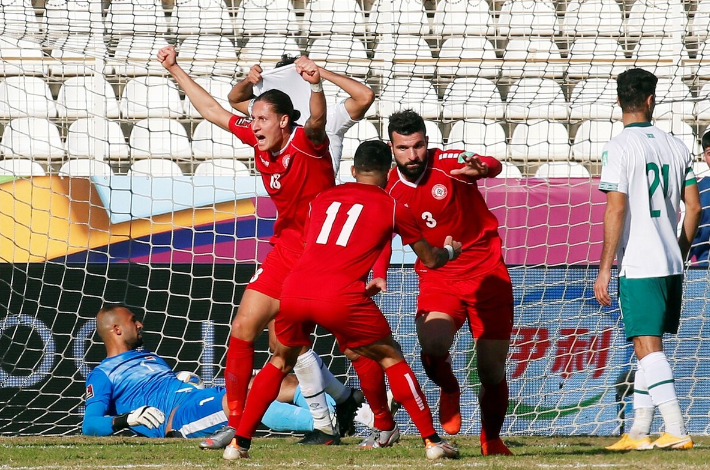 冷门1-1、2-2、1-3！国足有伴，2支亚洲冠军断崖，<a href=