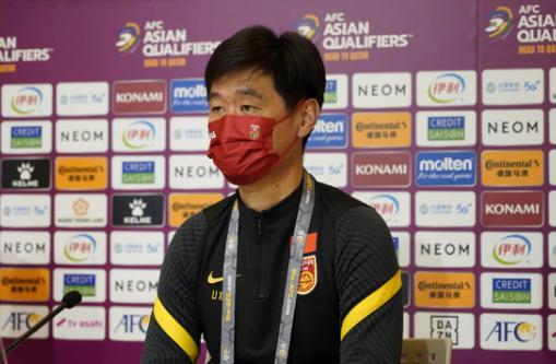 又被范志毅言中!国足1-3负于越南男足,真是年初一给球迷添堵